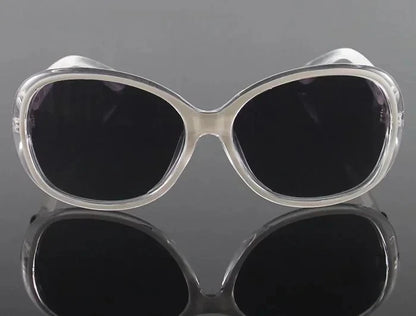 Luxury Sunglasses for Women Brand Design Full Star Sun Glasses Female Mirror Retro Square Ladies Eyewear UV400 Driving Shopping