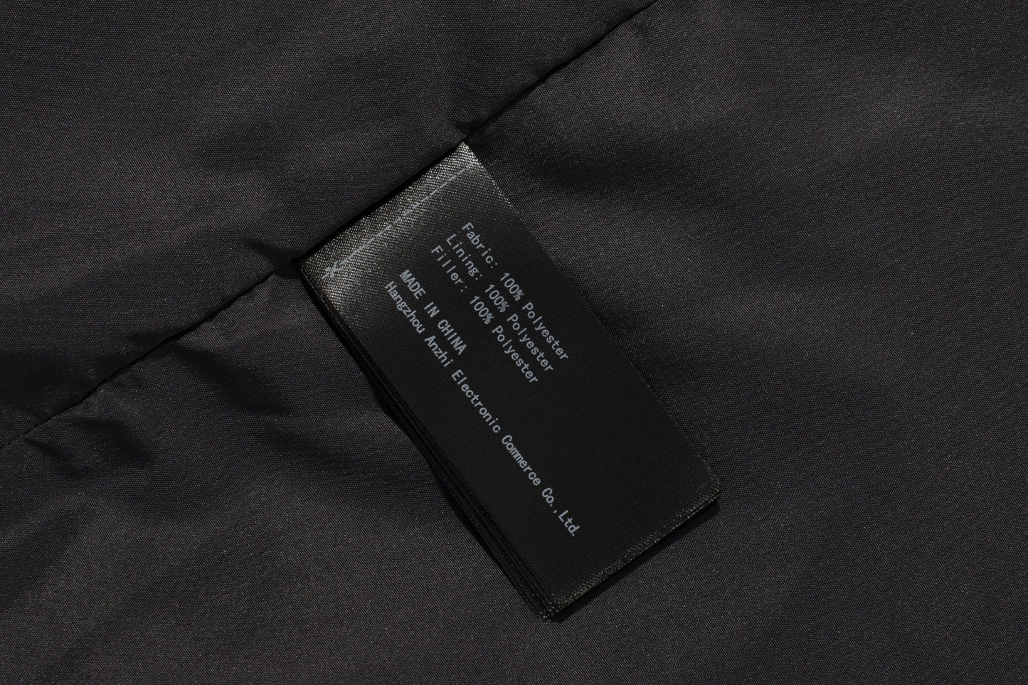 Multiple Pocket Solid Thicken Midi Padded Coat wantdo Women's Winter Puffer Parka Fashion Casual Classic Outdoor Hiking Travel Quilted Jacket Polyester Shell Faux Fur Detachable Hooded Overcoat Long Sleeve Two-way Zipper Yout