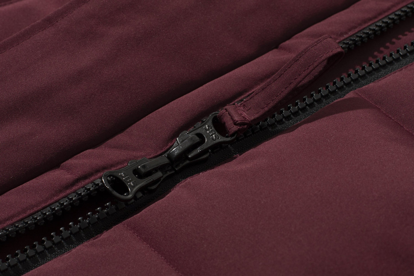 Multiple Pocket Solid Thicken Midi Padded Coat wantdo Women's Winter Puffer Parka Fashion Casual Classic Outdoor Hiking Travel Quilted Jacket Polyester Shell Faux Fur Detachable Hooded Overcoat Long Sleeve Two-way Zipper Yout