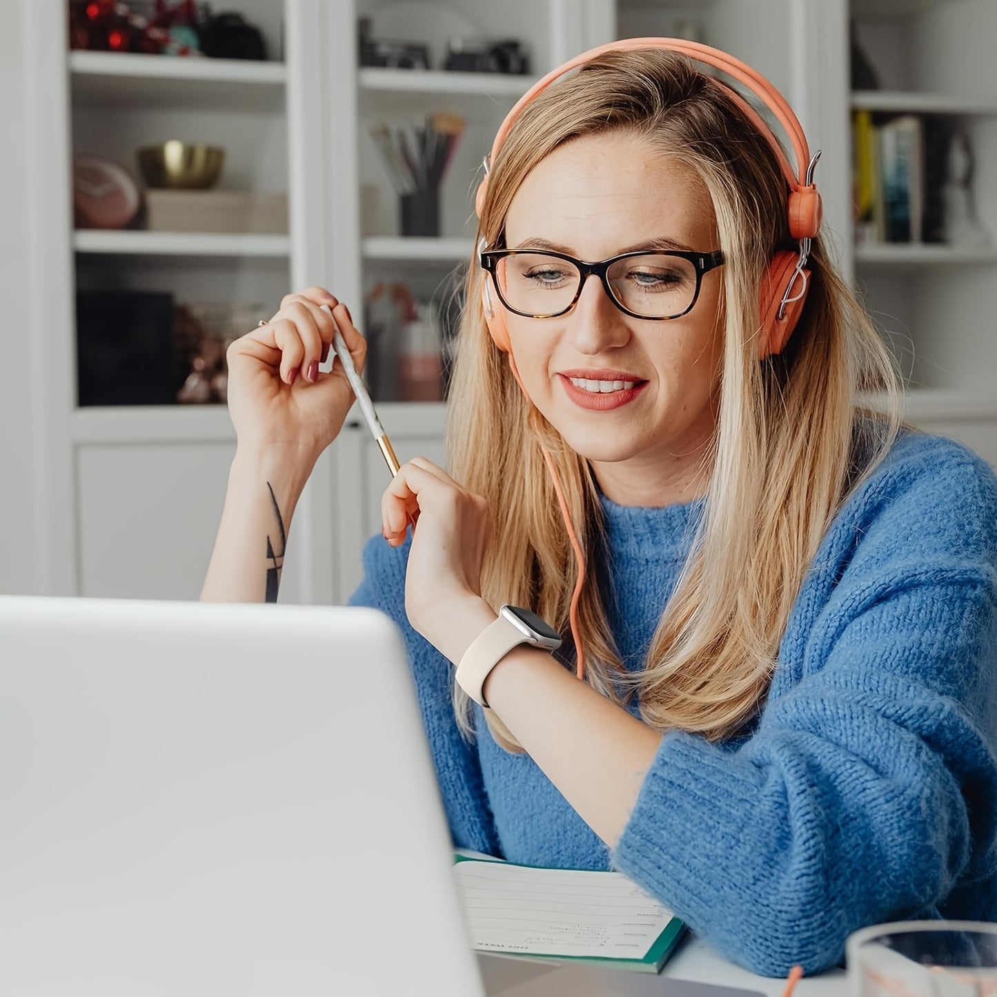 8/15pcs Soft Silicone for Apple Watch Bands - Waterproof Sport Watch Straps for Men And Women - Compatible with 40mm 41mm 38mm 45mm 44mm 42mm for iWatch SE Series 10 9 8 7 6 5 4 3 2, Durable Replacement Wristbands with Comfor